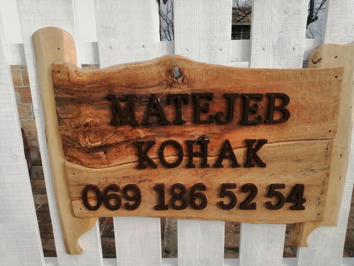 Matejev konak Fejértelep Kültér fotó